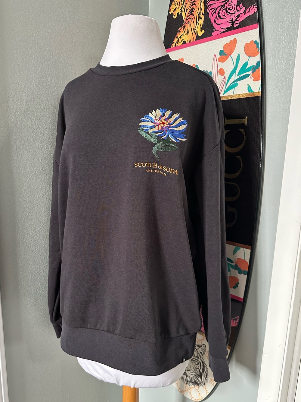 Scotch & Soda Amsterdam Black Crewneck Sweater Organic Cotton Sakura Japan Motif